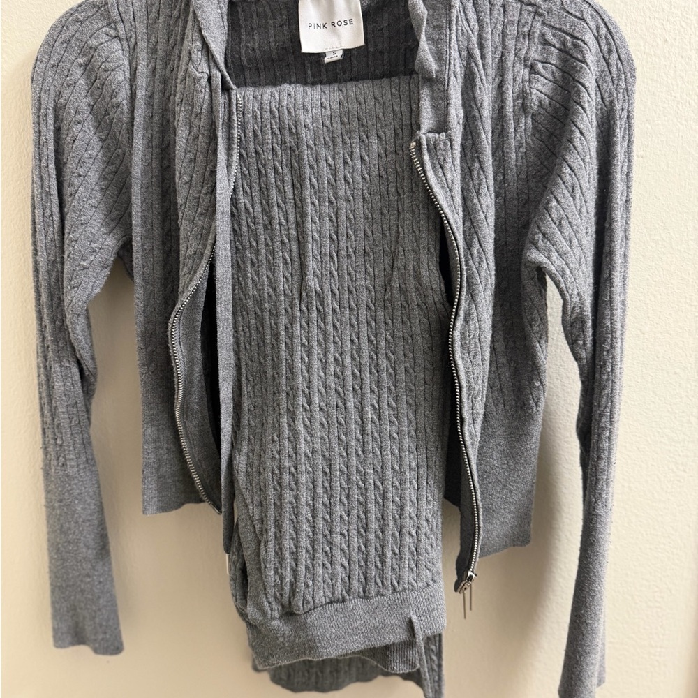 Pink Rose Women's Gray Cable-Knit Zip Cropped Hoodie Cardigan set